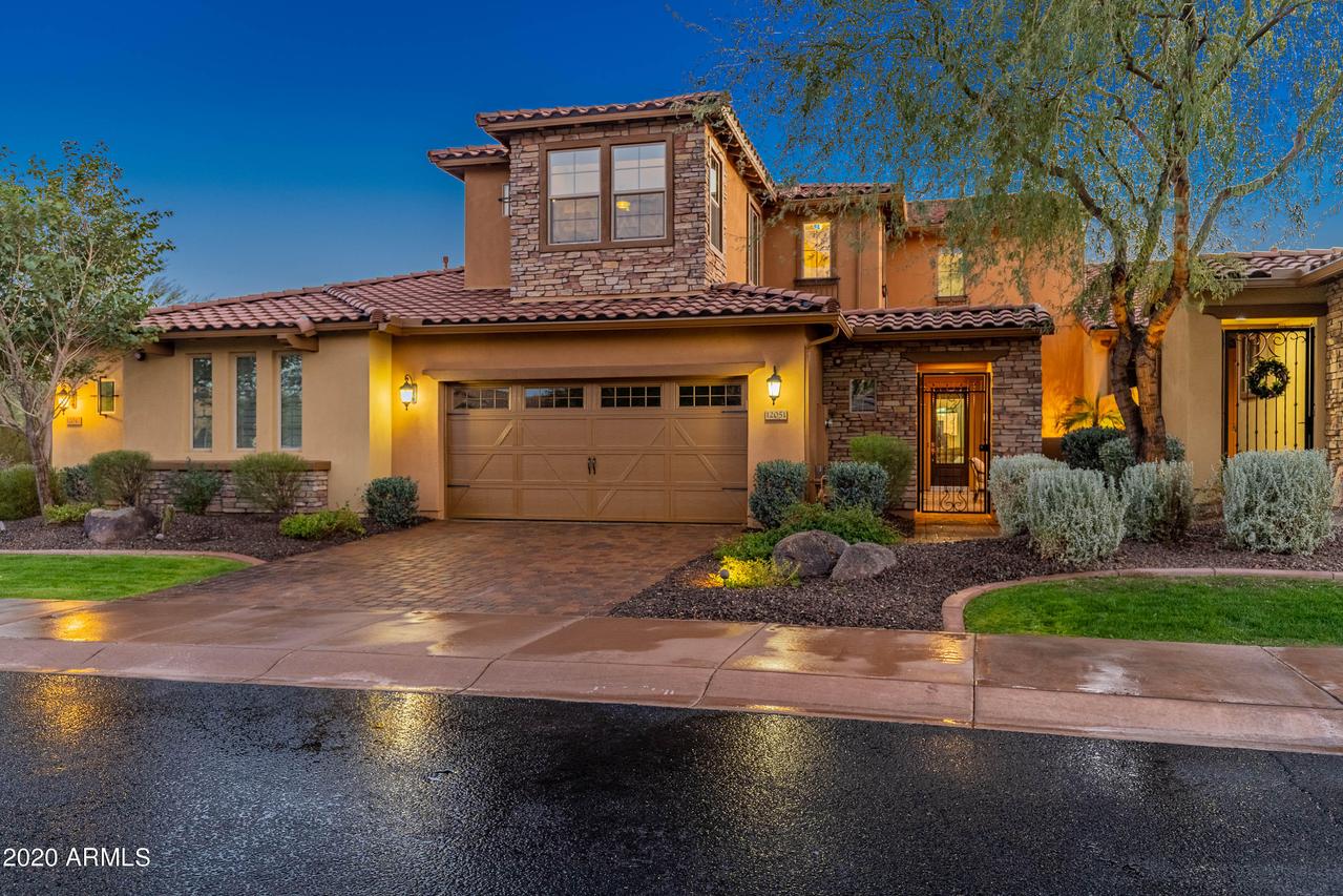 12051 W Red Hawk Dr., Peoria, AZ 85383