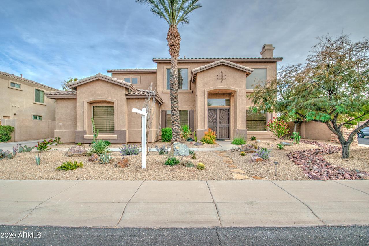 2079 S Sailors Ct., Gilbert, AZ 85295