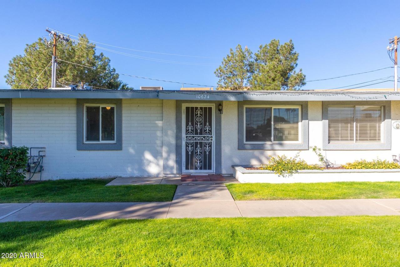 10624 W Oakmont Dr., Sun City, AZ 85351