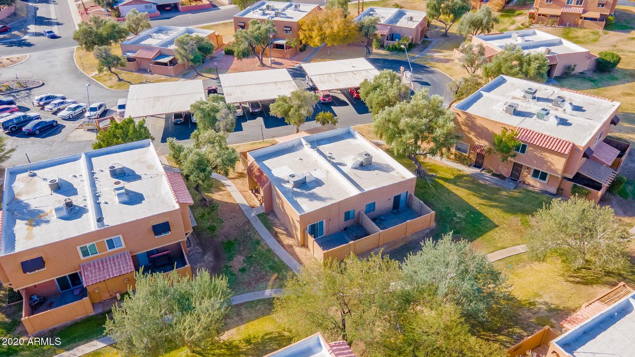 10221 N 8th St., Phoenix, AZ 85020