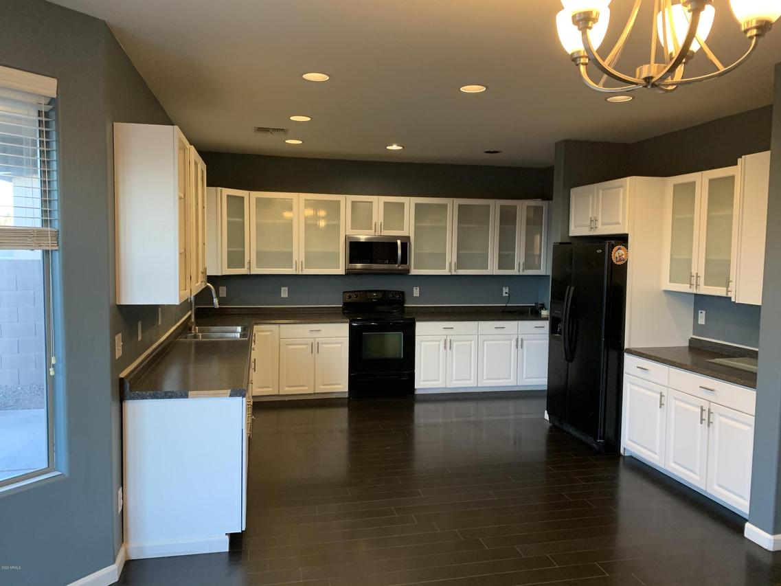 2260 E Renegade Tr., San Tan Valley, AZ 85143