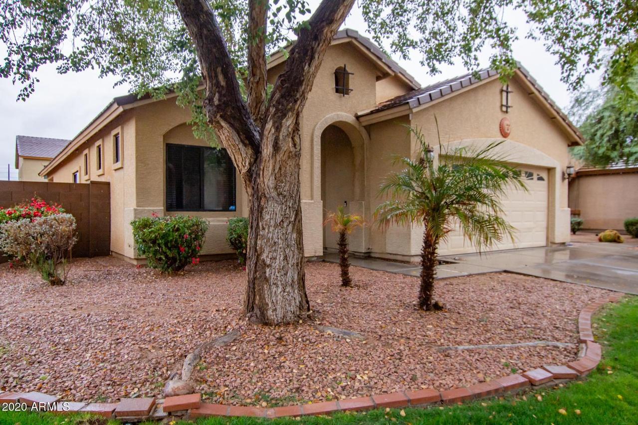 2522 W Nancy Ln., Phoenix, AZ 85041