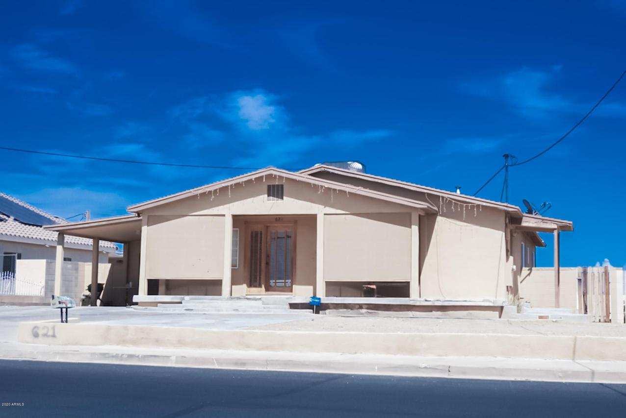 621 S 4th St., Avondale, AZ 85323