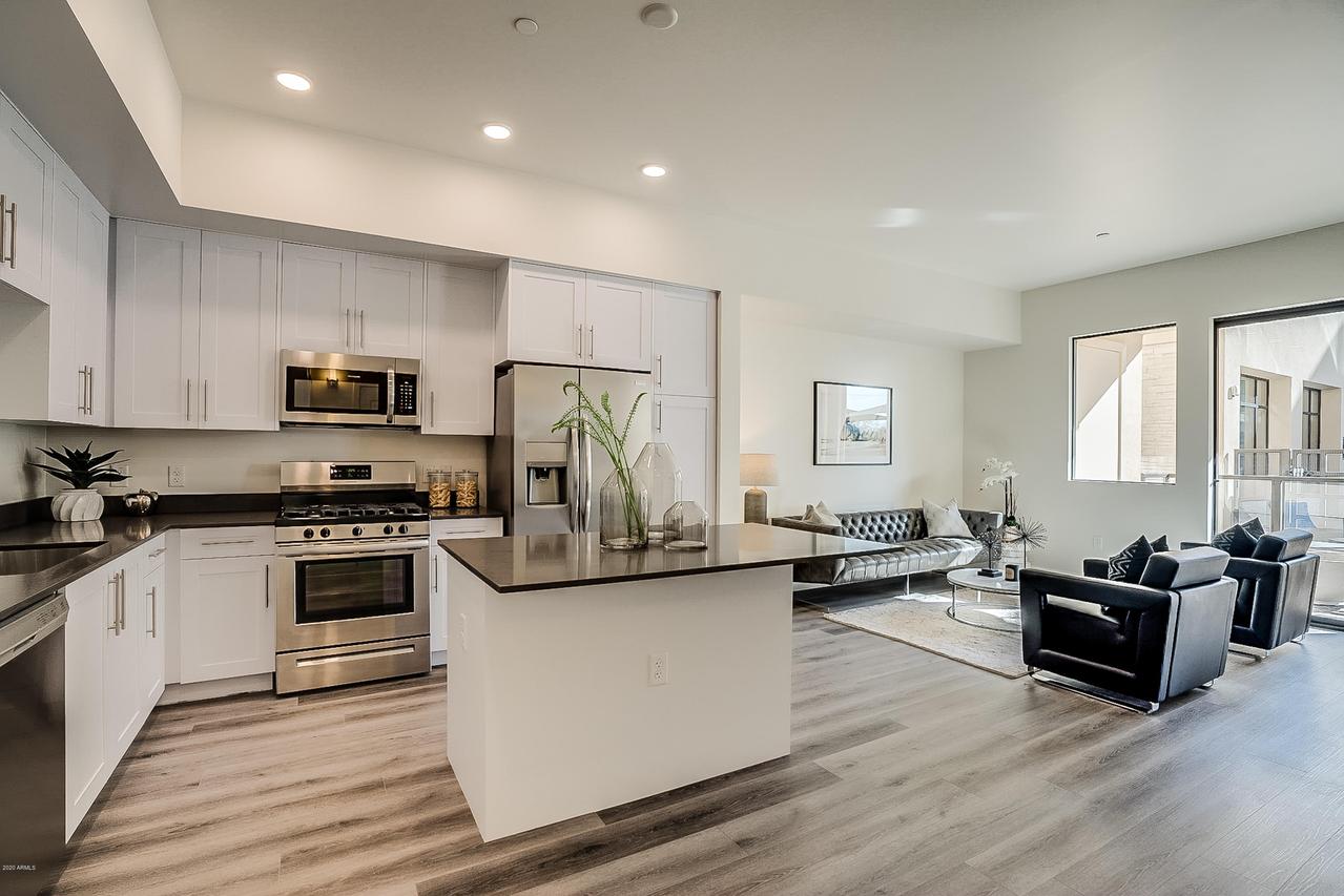 7300 E Earll Dr. #1022, Scottsdale, AZ 85251