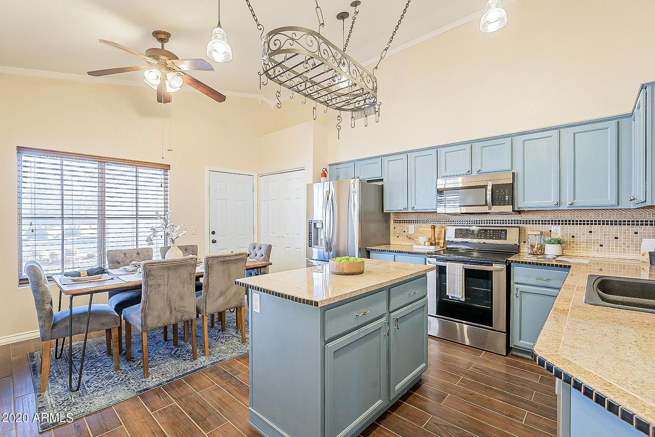 14910 W Parkwood Dr., Surprise, AZ 85374