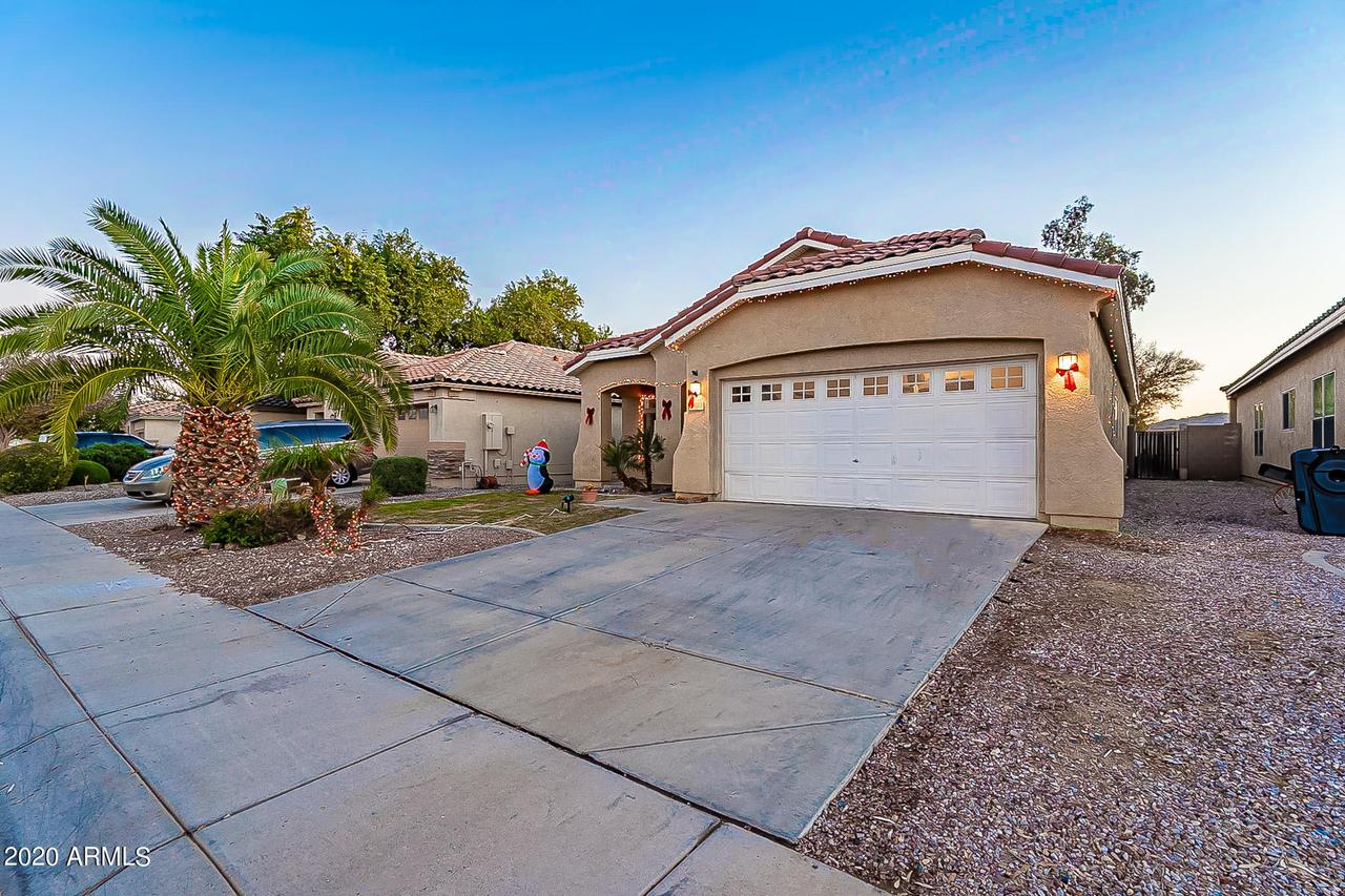 2623 W Camp River Rd., Queen Creek, AZ 85144