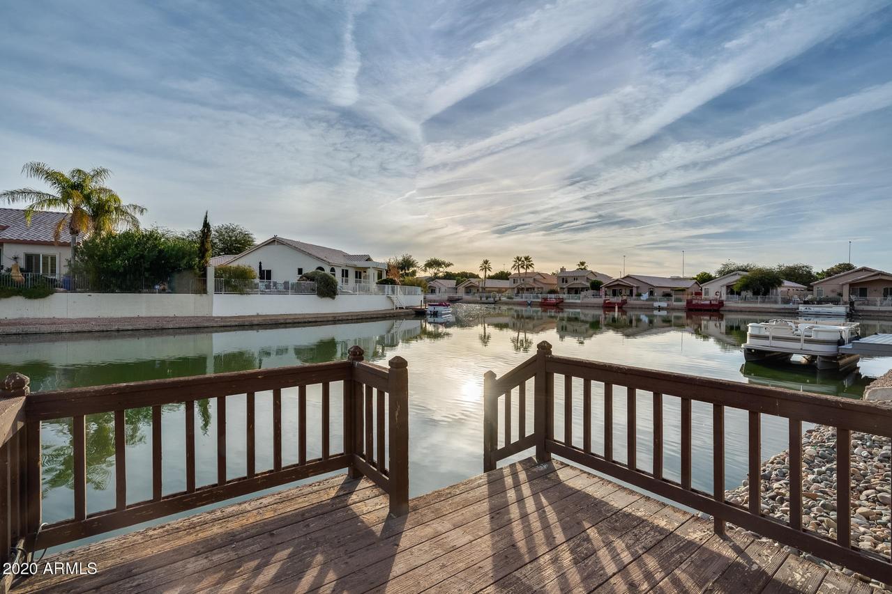 20271 N 52nd Dr., Glendale, AZ 85308