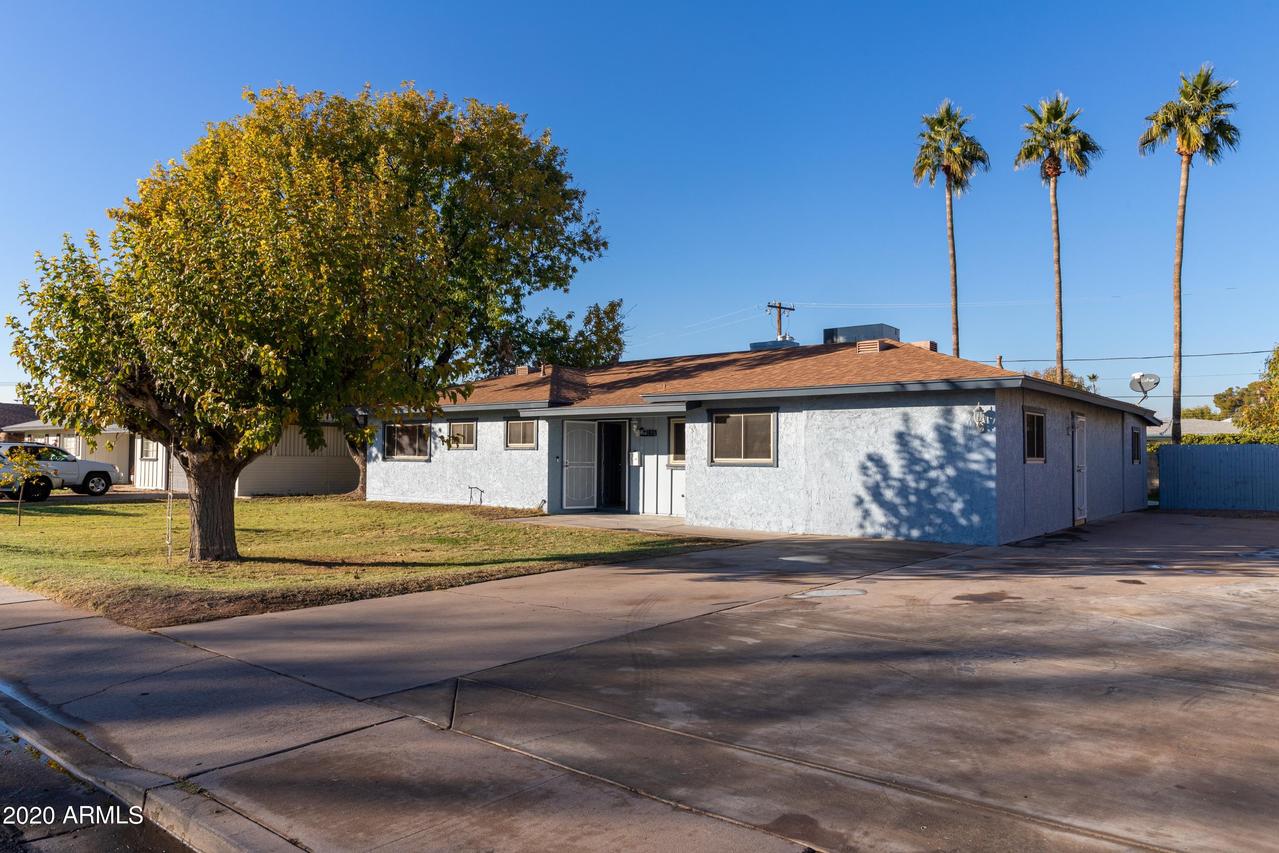 1424 E Pepper Pl., Mesa, AZ 85203