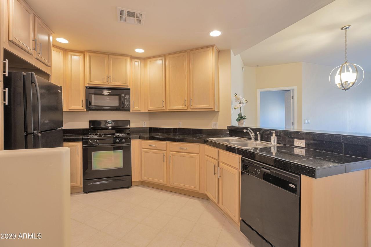 5350 E Deer Valley Dr. #3250, Phoenix, AZ 85054