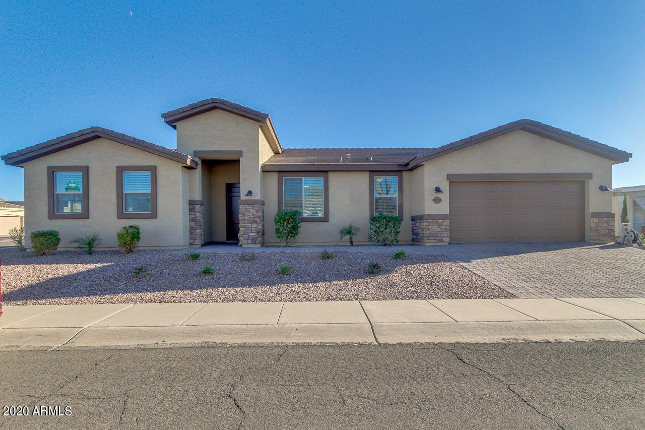 2558 N Hogan Ave., Mesa, AZ 85215