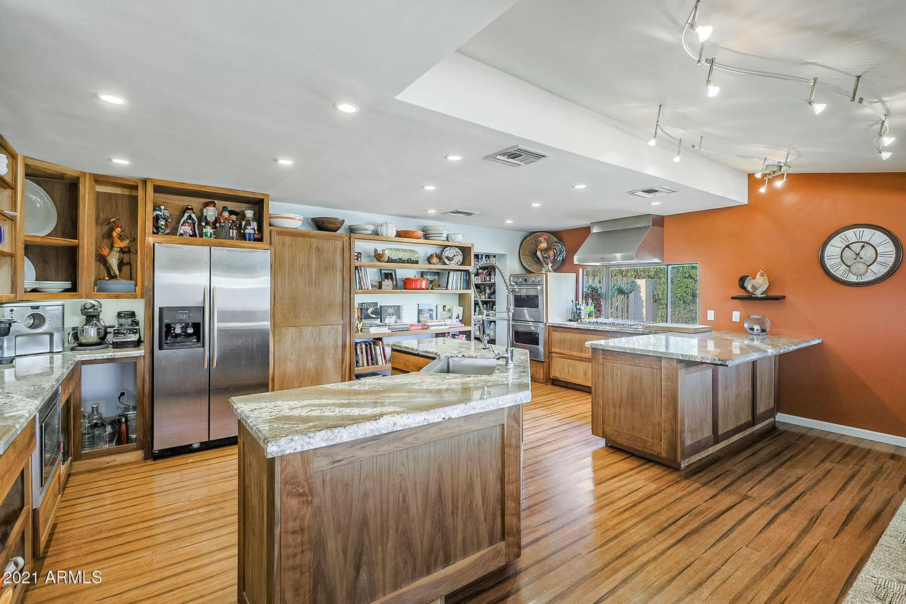 11428 N 64th Pl., Scottsdale, AZ 85254