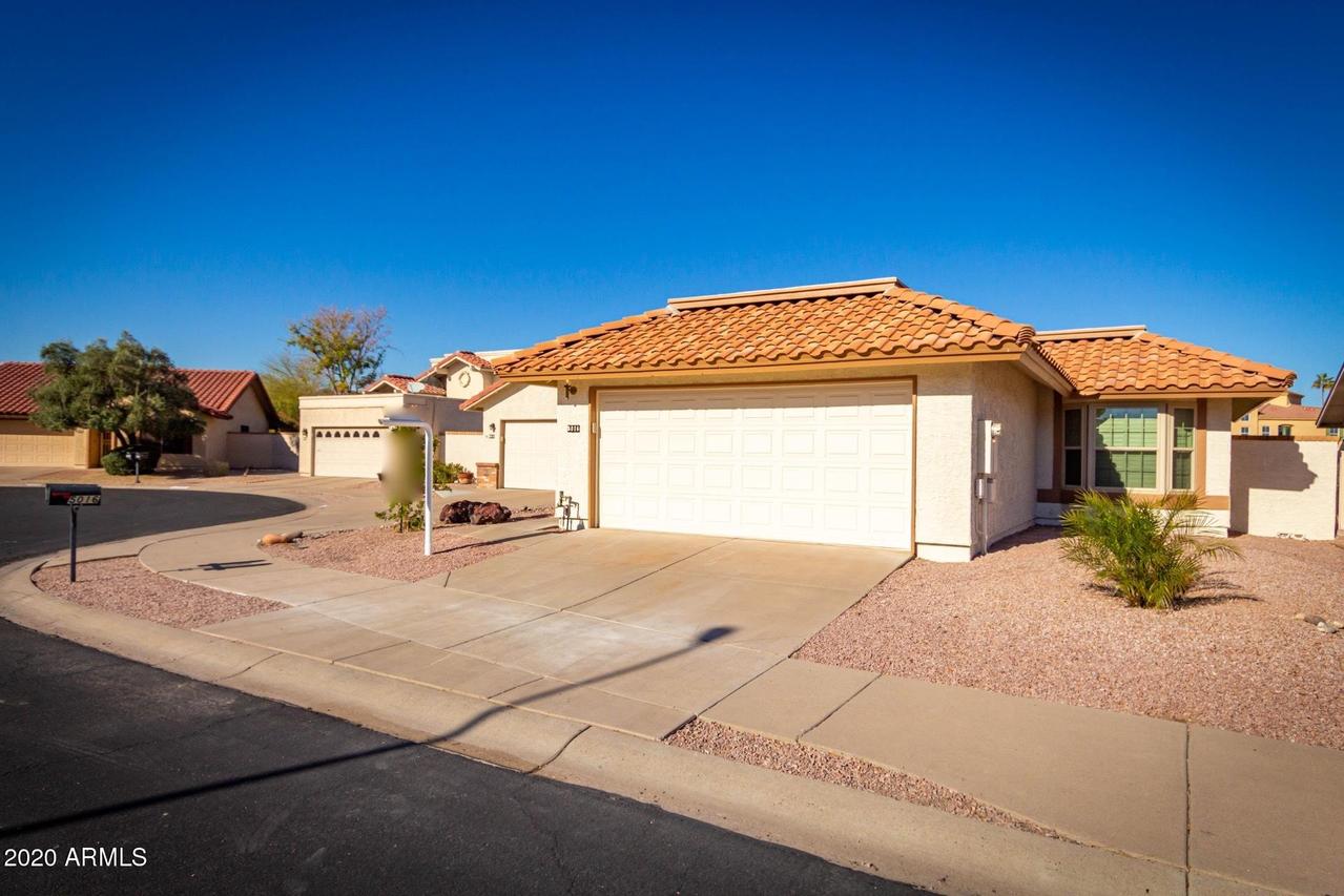 5016 E Mesquite Wood Ct., Phoenix, AZ 85044