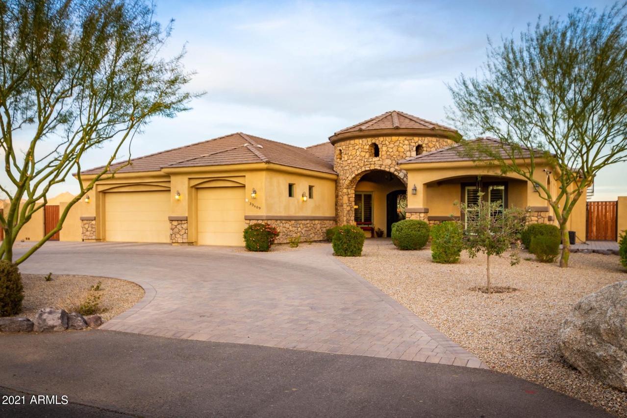 33609 N 14th St., Phoenix, AZ 85085