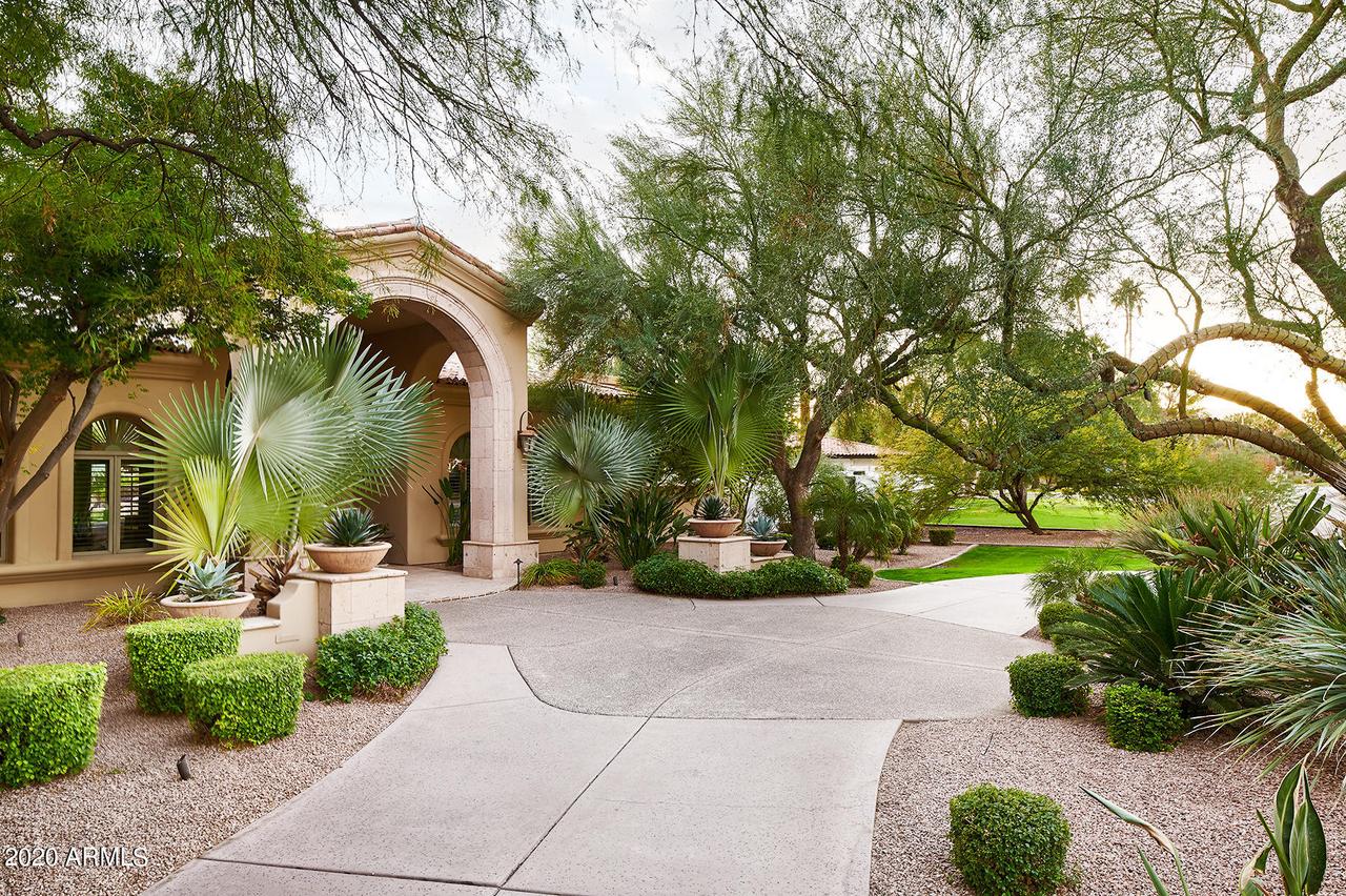6427 E Horseshoe Rd., Paradise Valley, AZ 85253