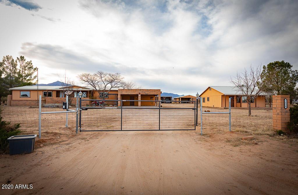 5826 S La Donna Ln., Hereford, AZ 85615