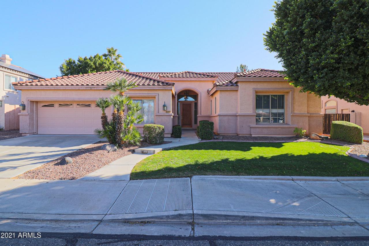 21397 N 71st Dr., Glendale, AZ 85308