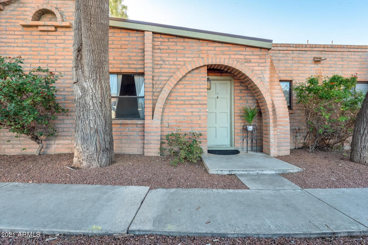 4421 E Hubbell St. #95, Phoenix, AZ 85008