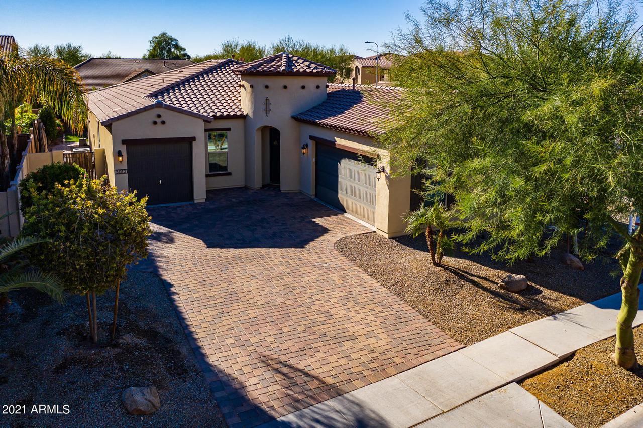 3913 E Canyon Pl., Chandler, AZ 85249