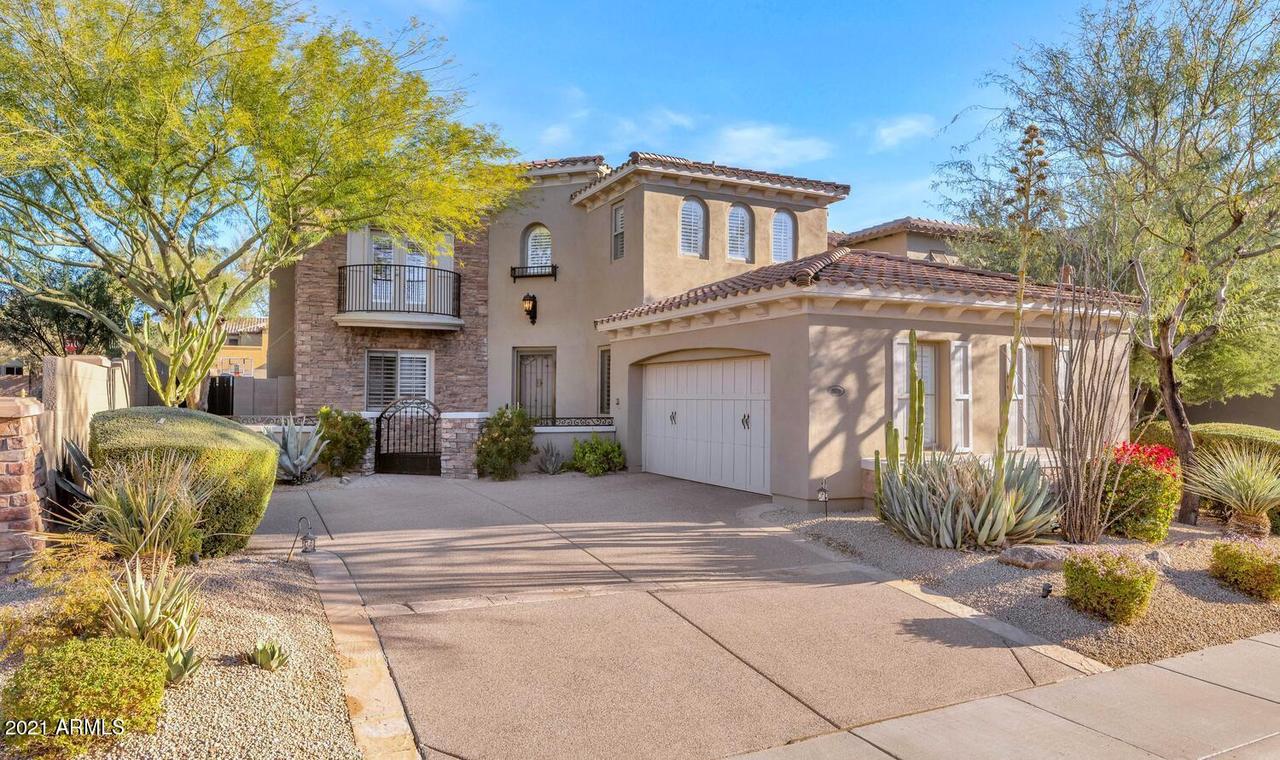 3976 E Robin Ln., Phoenix, AZ 85050