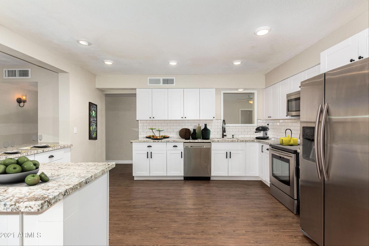 790 N Meadows Dr., Chandler, AZ 85224