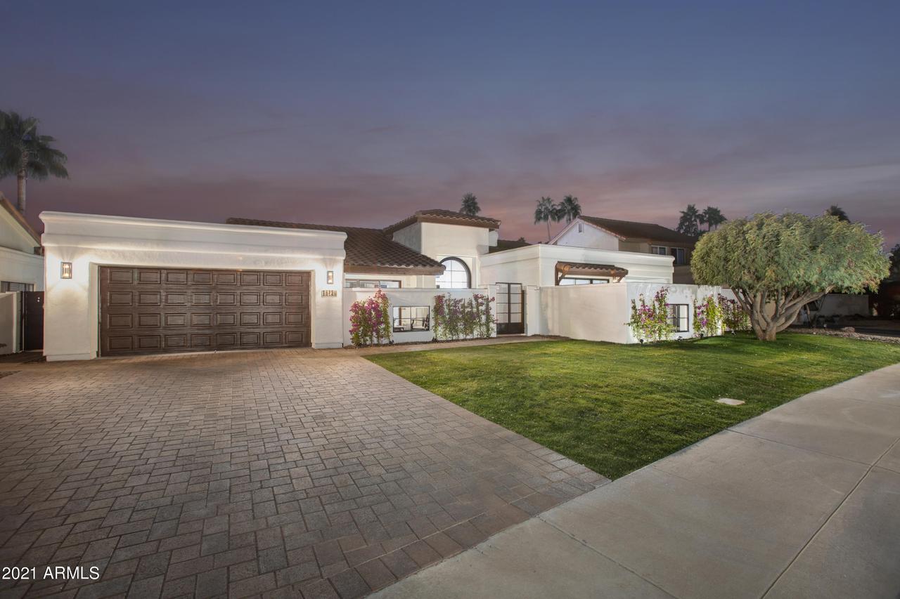 9675 E Cinnabar Ave., Scottsdale, AZ 85258
