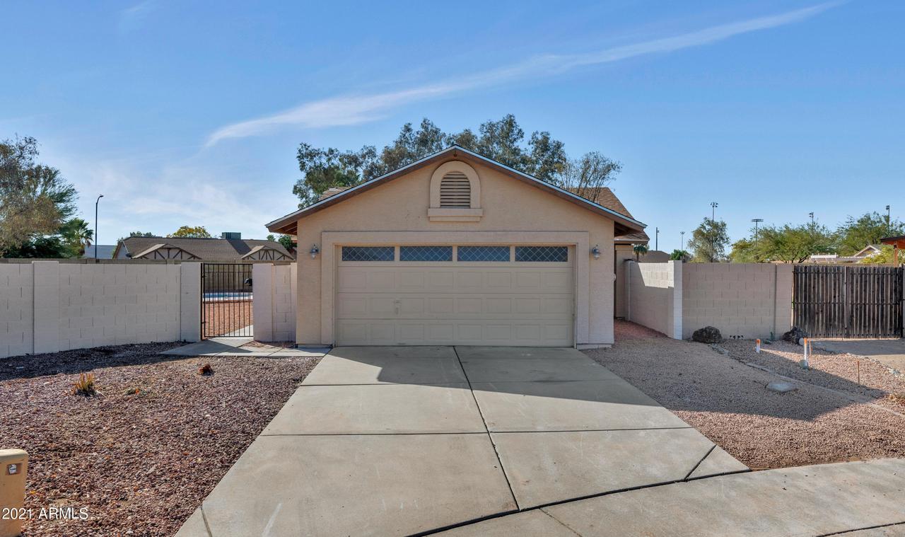 15802 N 38th Ave., Phoenix, AZ 85053