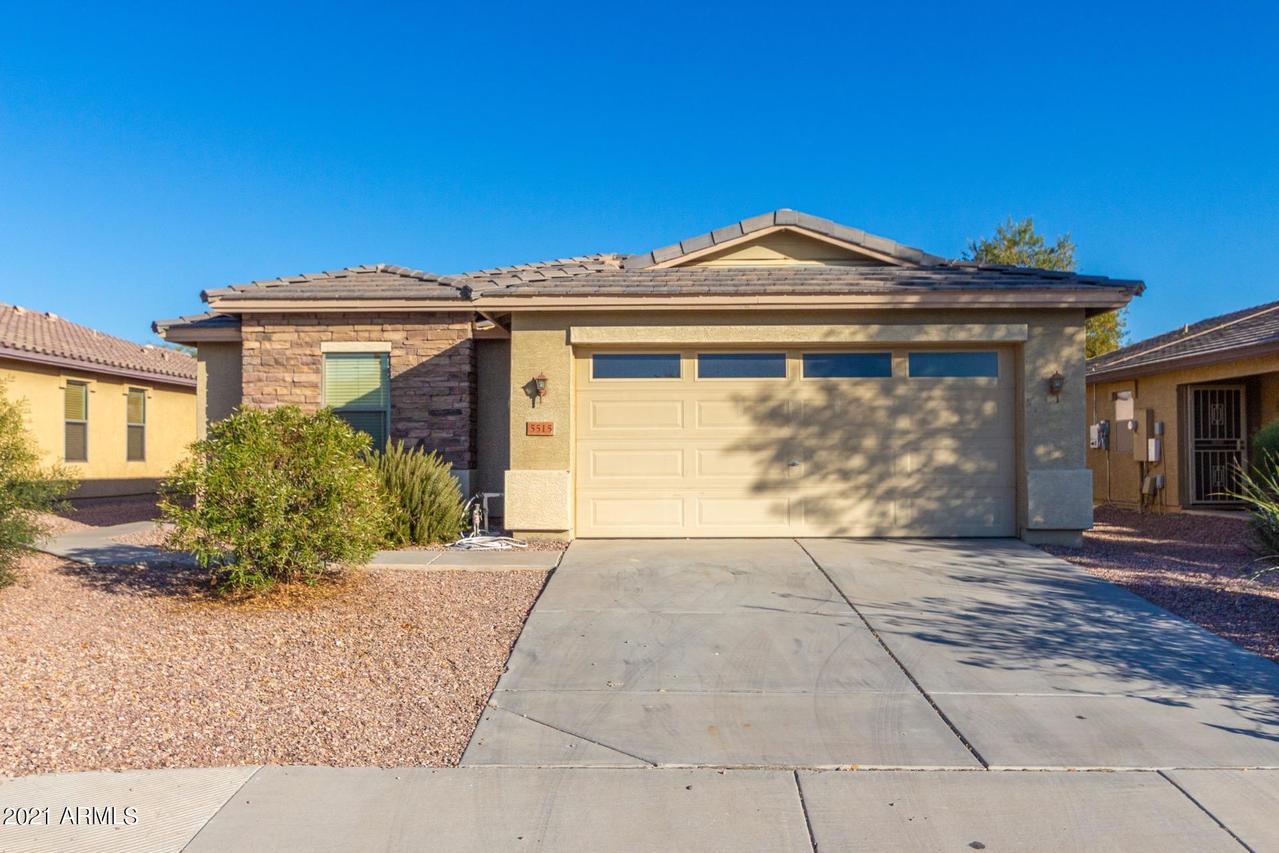 5515 S Dove Creek, Buckeye, AZ 85326