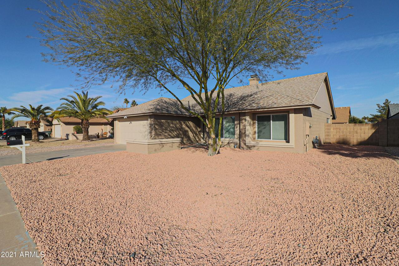 10738 W Wagon Wheel Dr., Glendale, AZ 85307