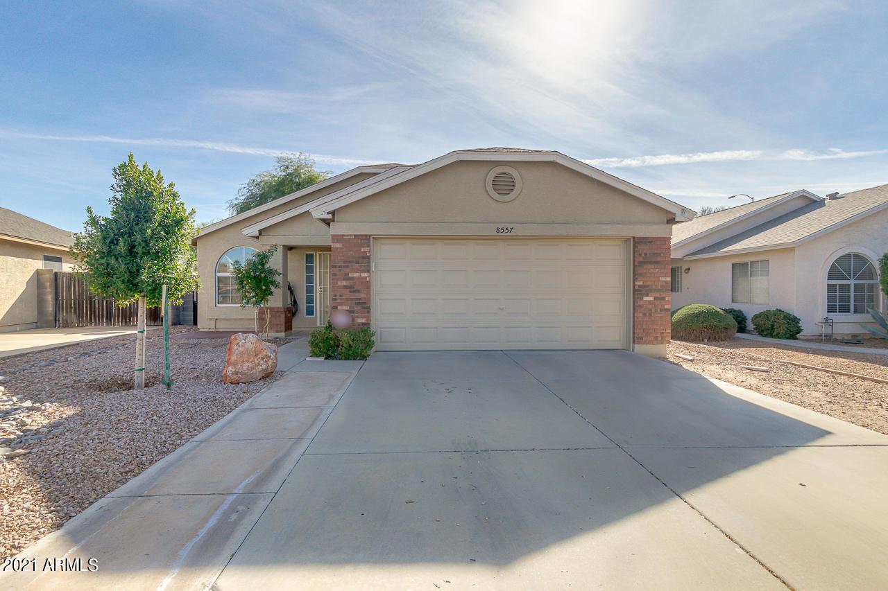 8557 E Clovis Ave., Mesa, AZ 85208