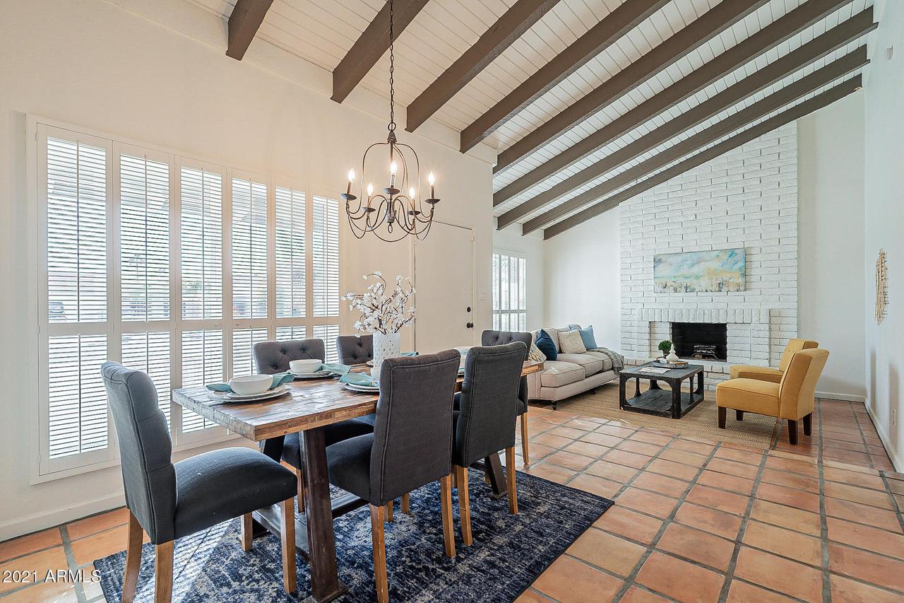 3926 W Kelton Ln., Phoenix, AZ 85053