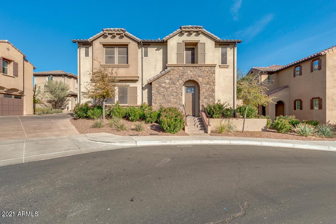 15837 S 11th Way, Phoenix, AZ 85048