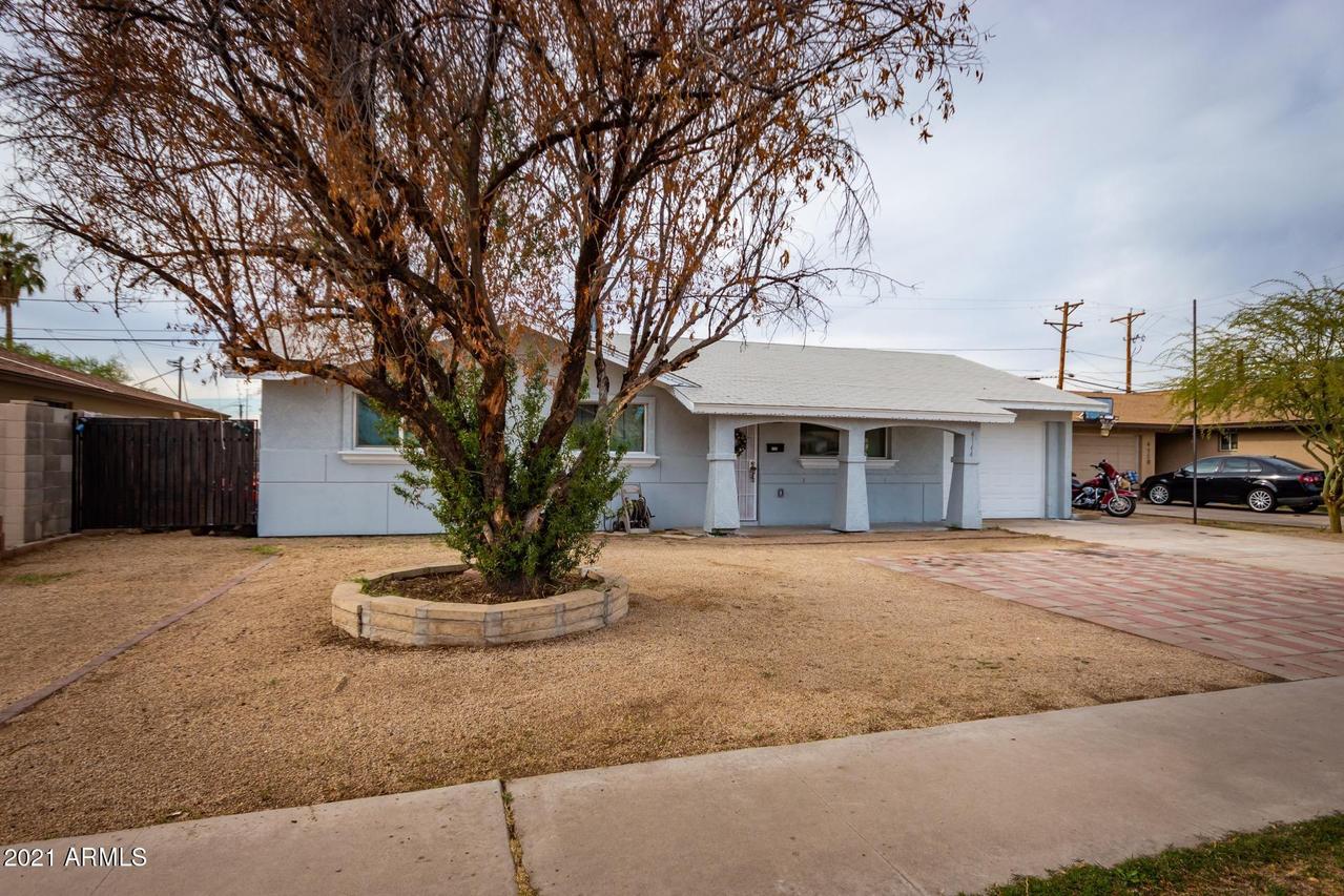 4744 N 40th Ave., Phoenix, AZ 85019