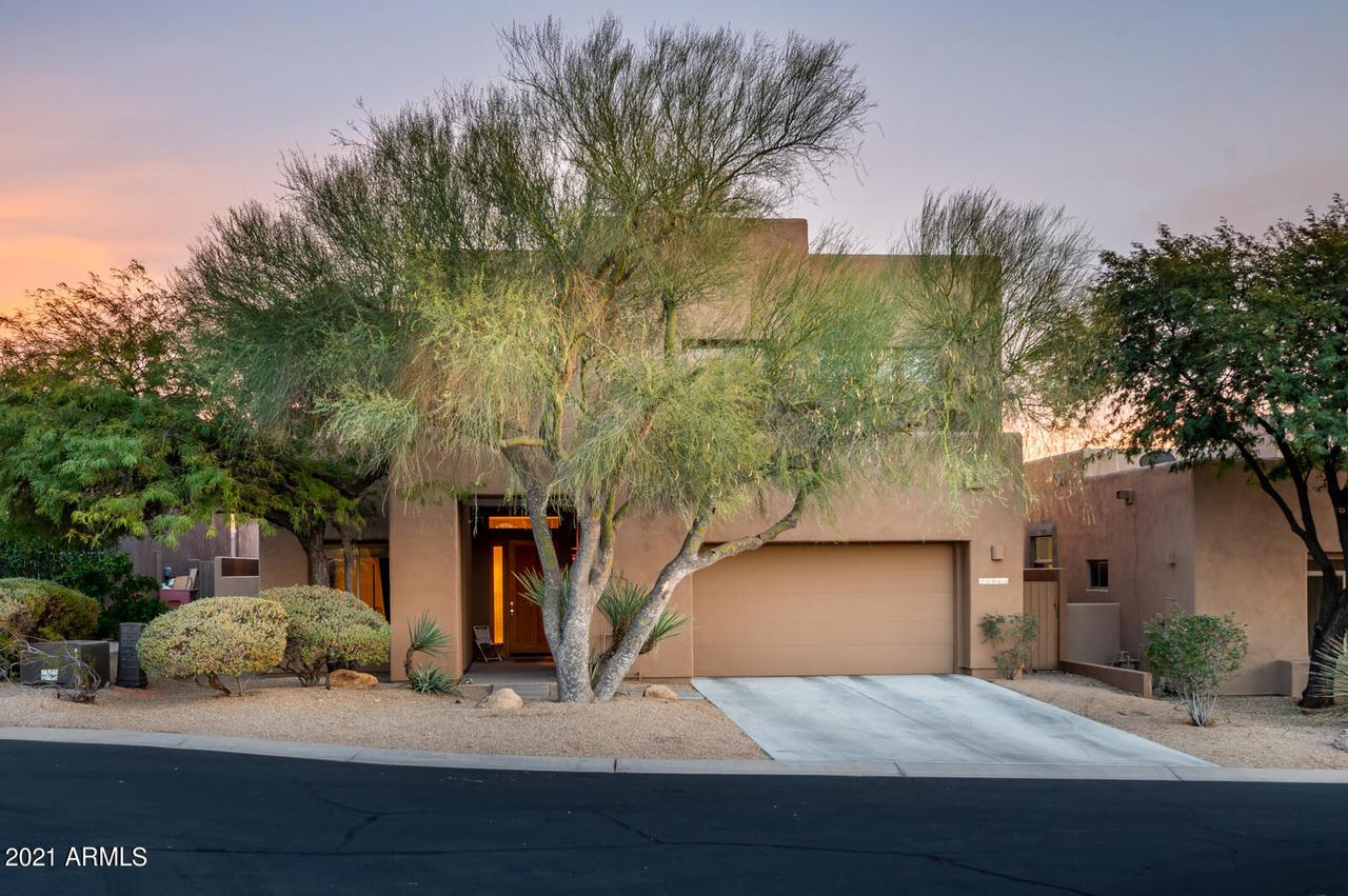 10867 E White Feather Ln., Scottsdale, AZ 85262