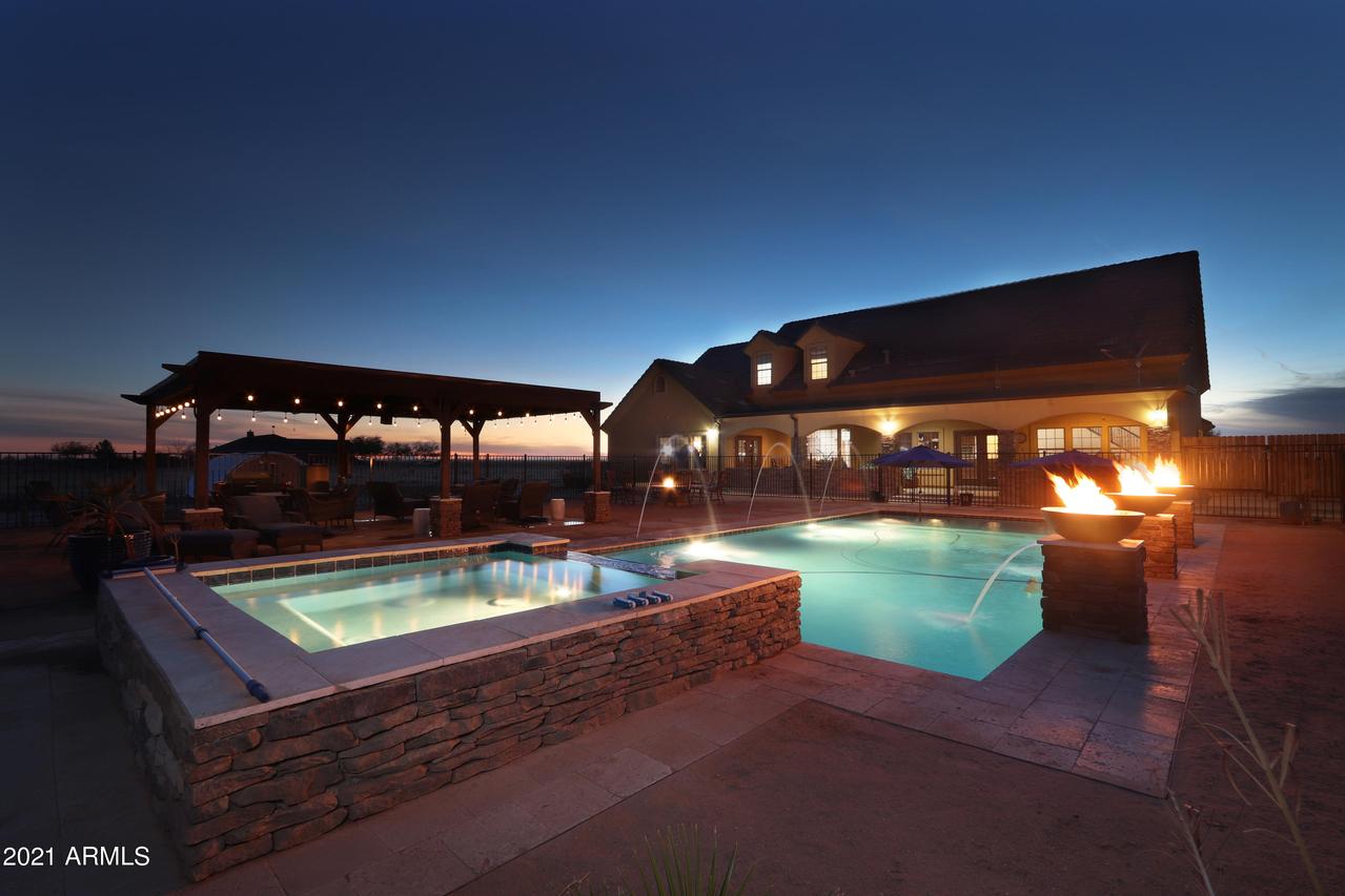 3877 N Cotton Ln., Casa Grande, AZ 85194