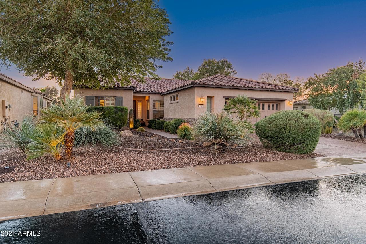 12725 W Maya Way, Peoria, AZ 85383