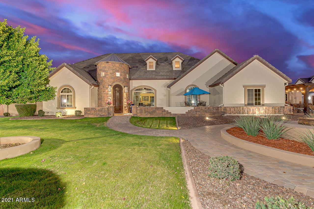 13025 E San Carlos Pl., Chandler, AZ 85249