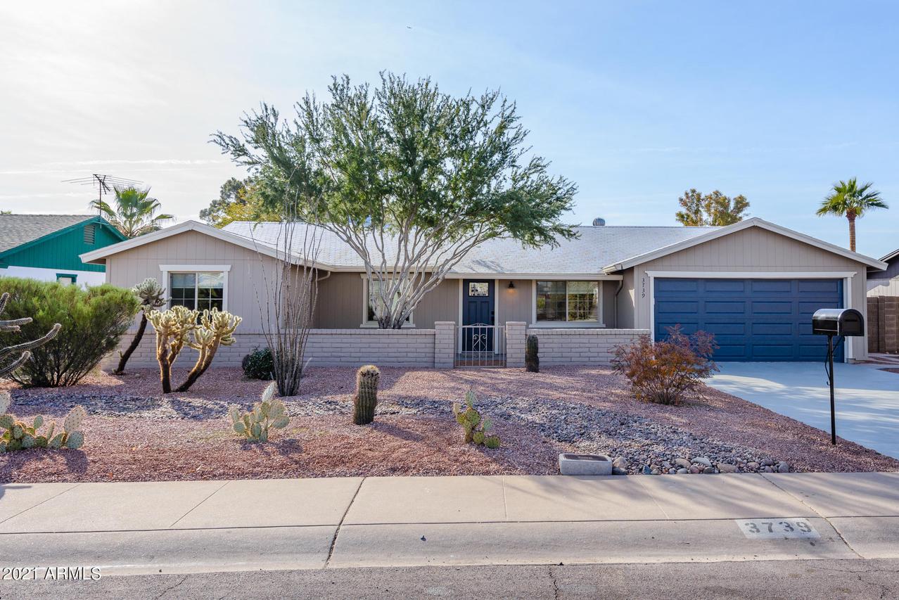 3739 E Winchcomb Dr., Phoenix, AZ 85032