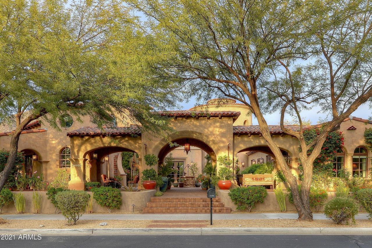 10194 E Mountain Spring Rd., Scottsdale, AZ 85255