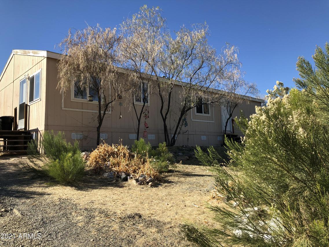 20885 E Prickly Pear Dr., Mayer, AZ 86333