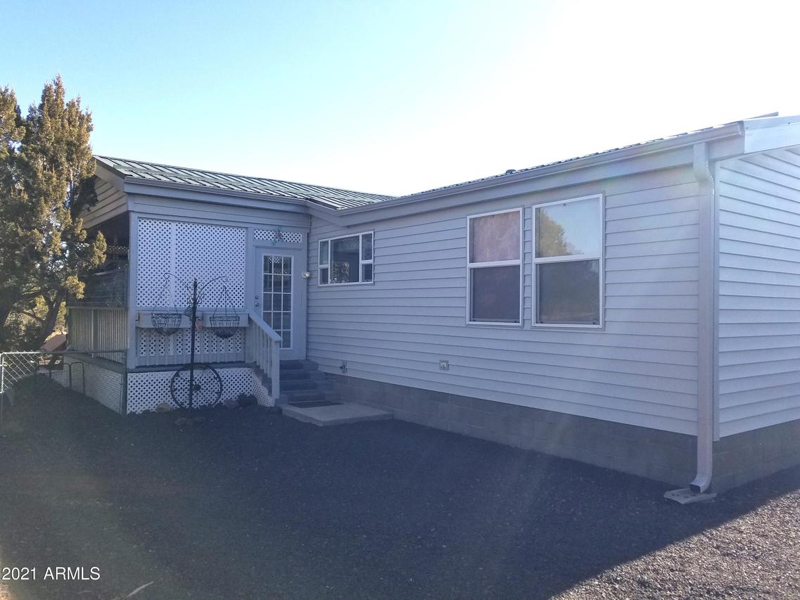 34 County Road N3473, Vernon, AZ 85940