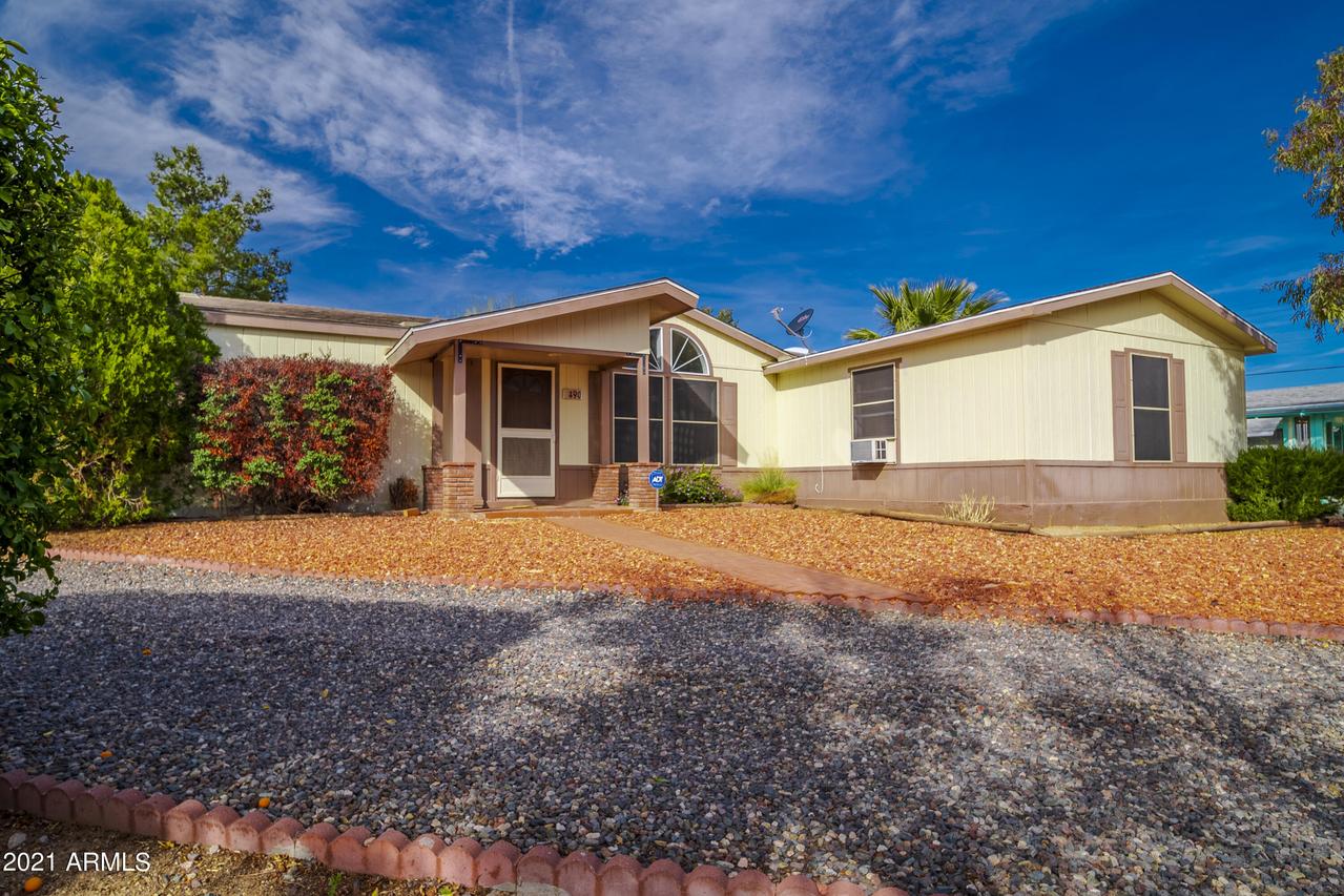 490 W Smoketree St., Wickenburg, AZ 85390