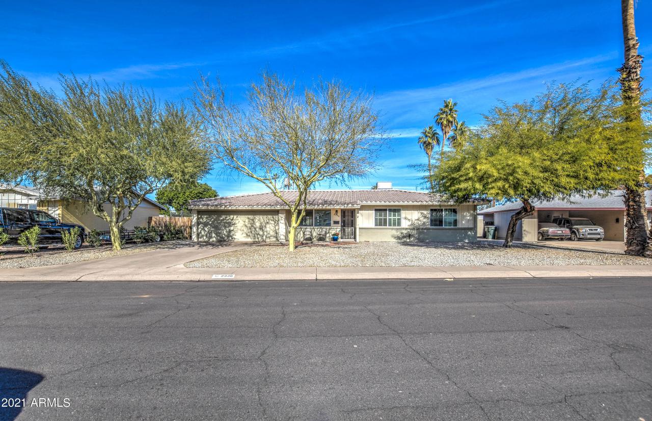 2336 W Berridge Ln., Phoenix, AZ 85015
