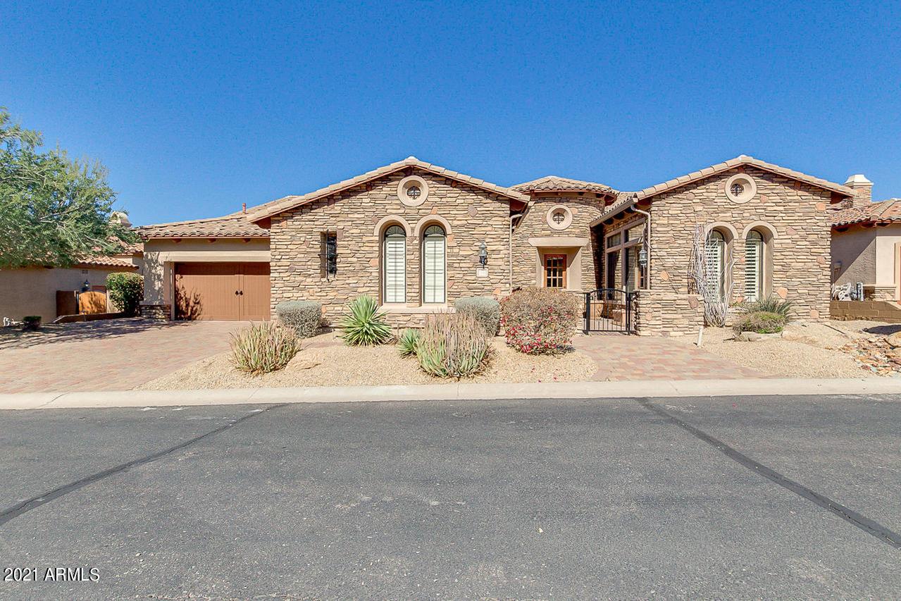 7158 E Sandia Cir., Mesa, AZ 85207