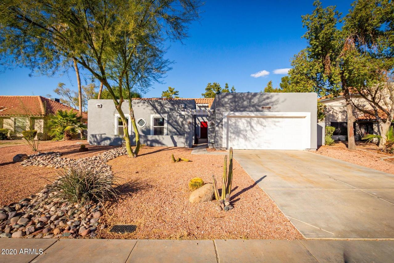 1948 E Los Arboles Dr., Tempe, AZ 85284