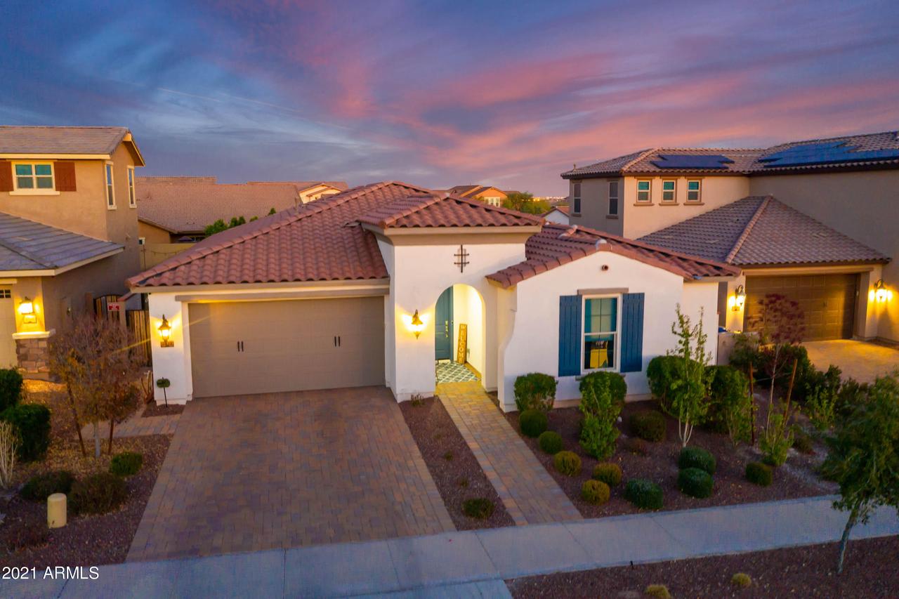 2533 N Springfield St., Buckeye, AZ 85396