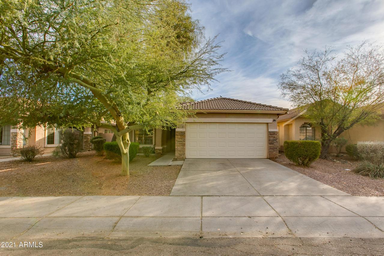 8421 W Sonora St., Tolleson, AZ 85353
