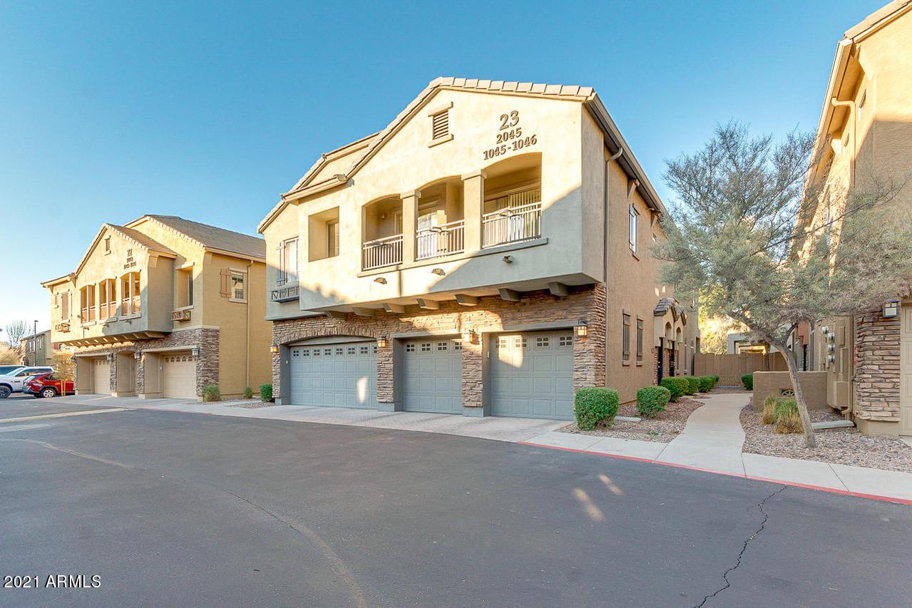 1350 S Greenfield Rd. #2045, Mesa, AZ 85206