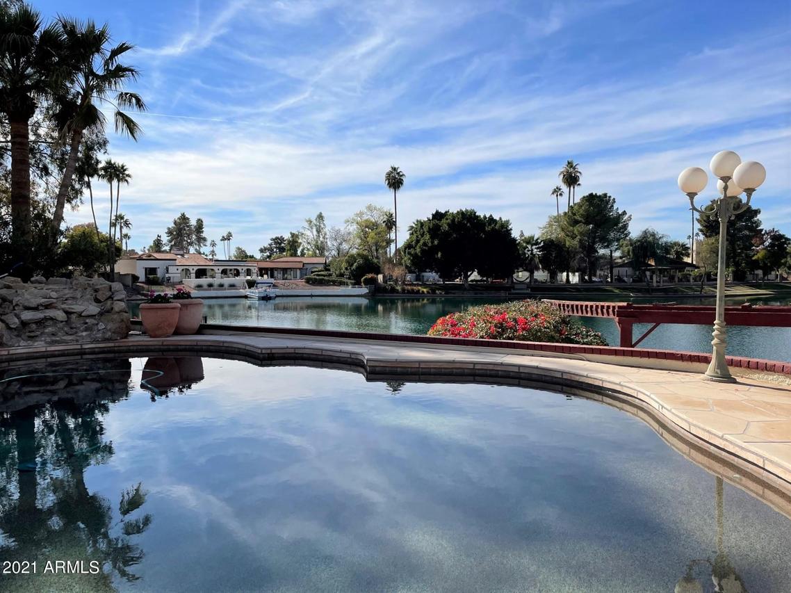 2555 W Madero Ave., Mesa, AZ 85202