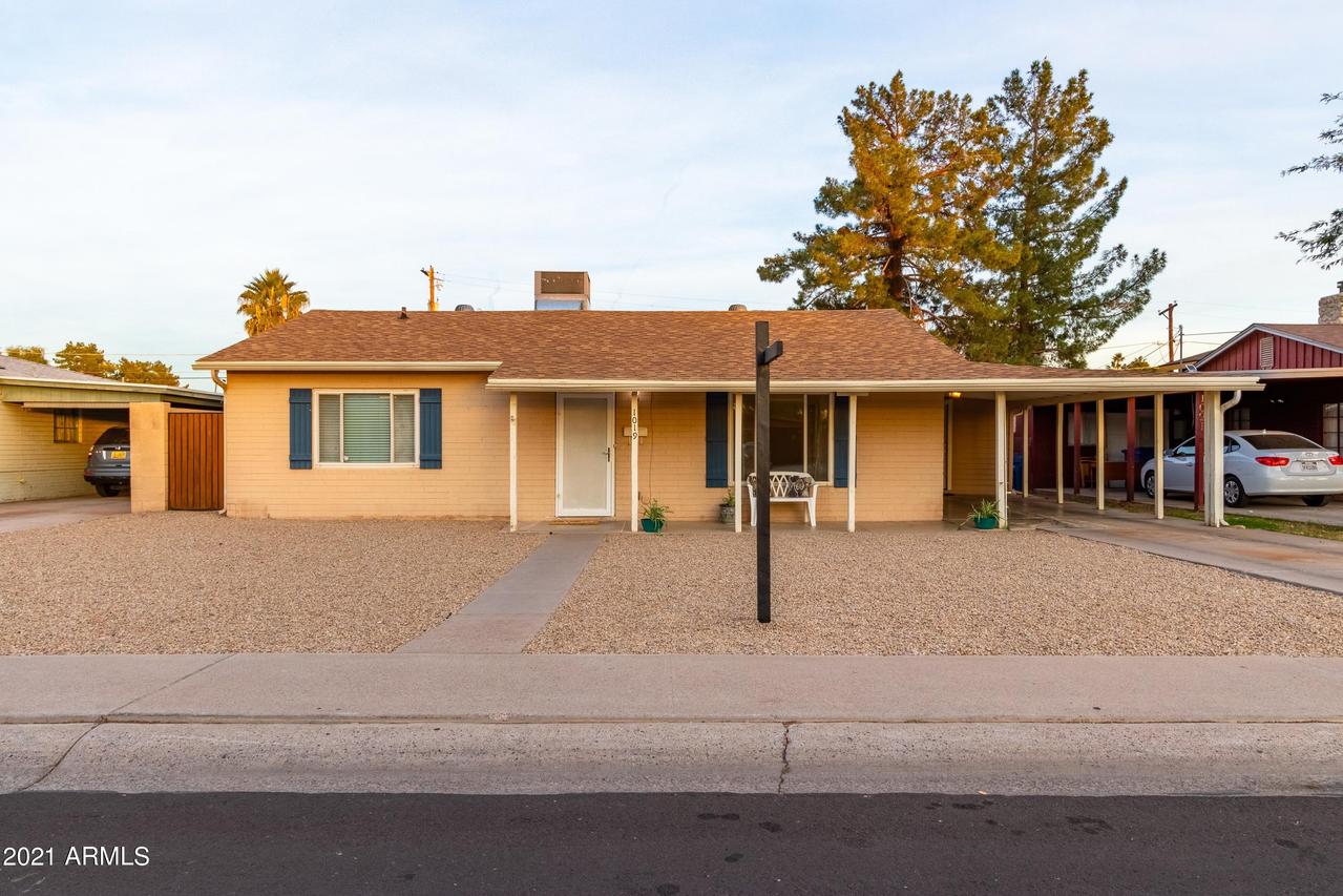 1019 S Una Ave., Tempe, AZ 85281