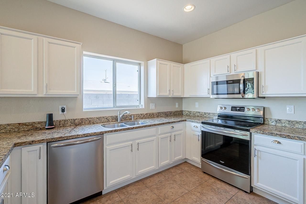 207 W Baseline Rd., Buckeye, AZ 85326